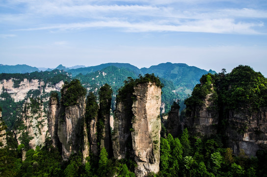山青水秀