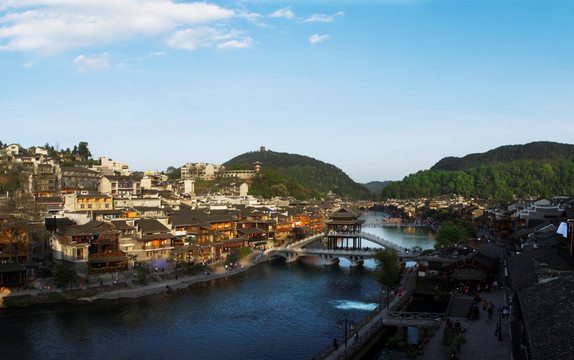 凤凰城