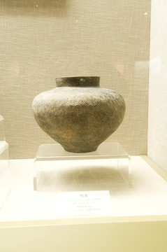 许昌博物馆陶瓮