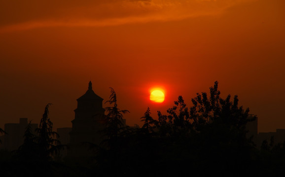 西安大雁塔夕照