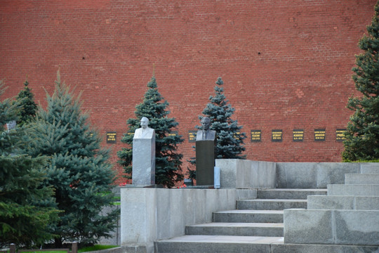 克里姆林宫红墙下前苏联领导人墓