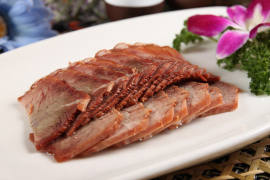 白切牛肉