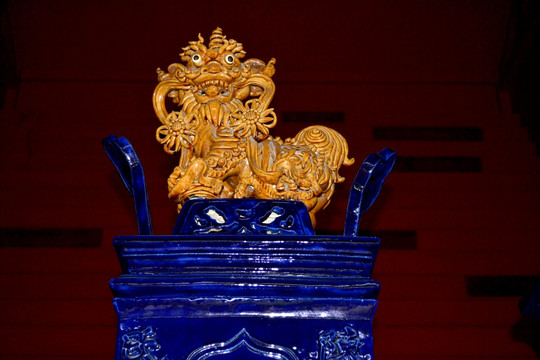 鼎 狮子 祭祀 瓷器