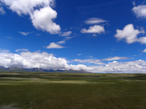 藏北风光羌塘草原