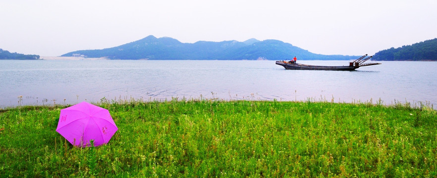 湖光水色