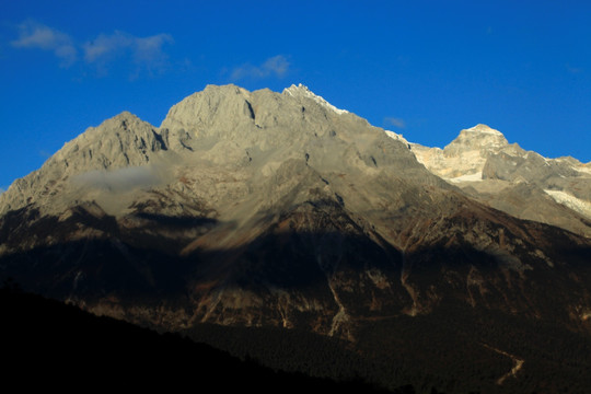 玉龙雪山