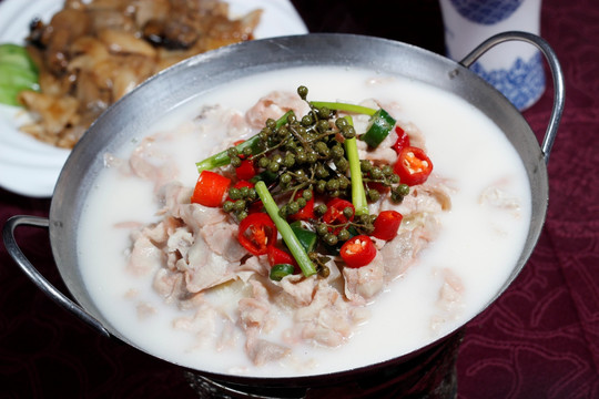 鲜汤羊肉