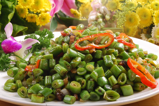 榄菜肉松炒豆角