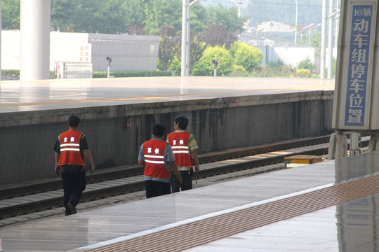 北京南站动车铁路机务段检修