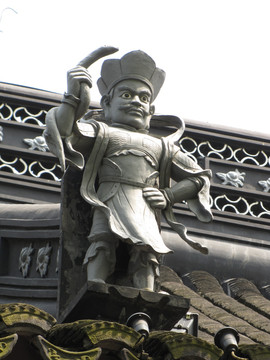 寒山寺广目天王造像