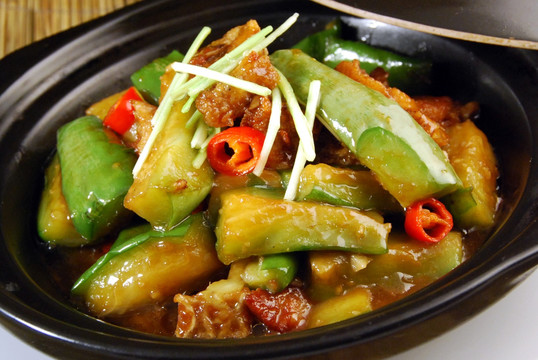 咸鱼烧茄子