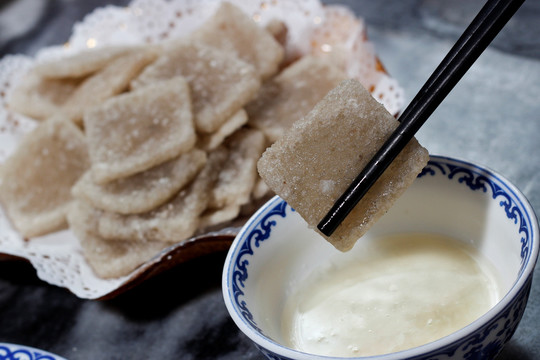炸灌肠