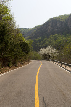 山间公路