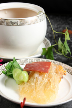 菜胆鸡炖翅