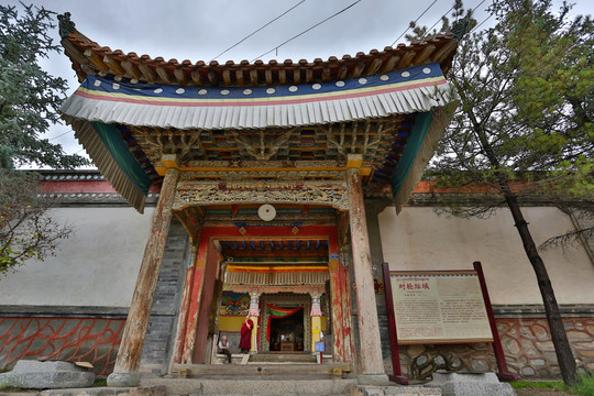 西宁塔尔寺寺庙