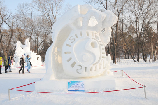雪雕优秀奖 繁花似锦