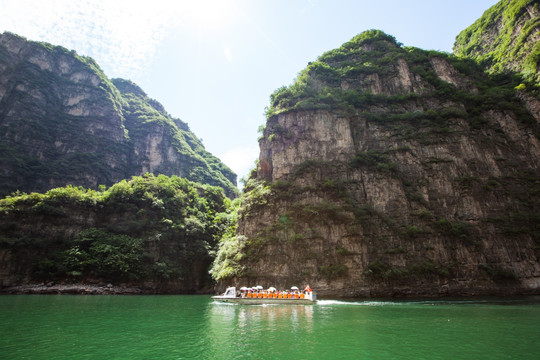 龙庆峡旅游