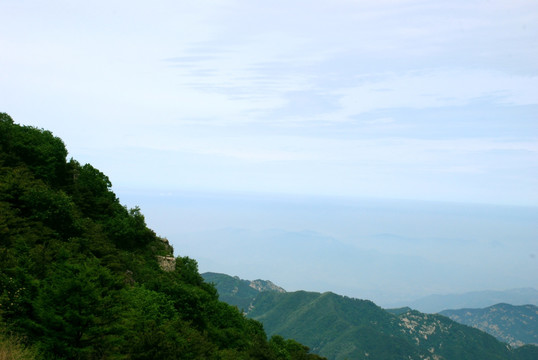 泰山 山脉  天空