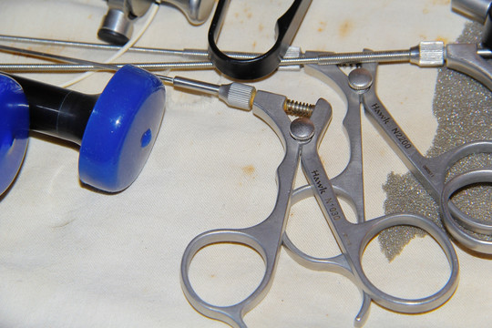 手术微创器材