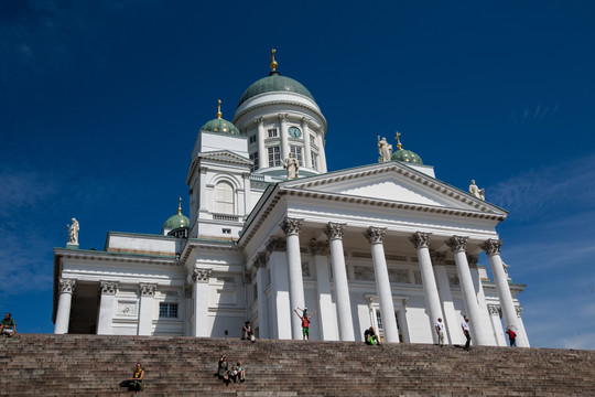 赫尔辛基白教堂
