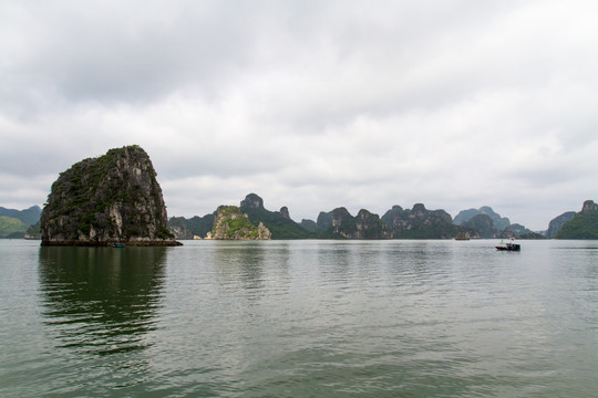 海上桂林 越南下龙湾风光