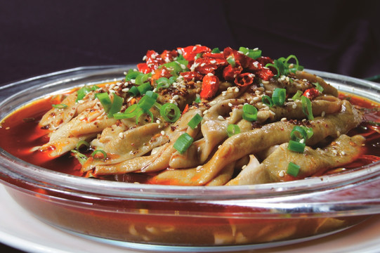 红汤煨鸭肠