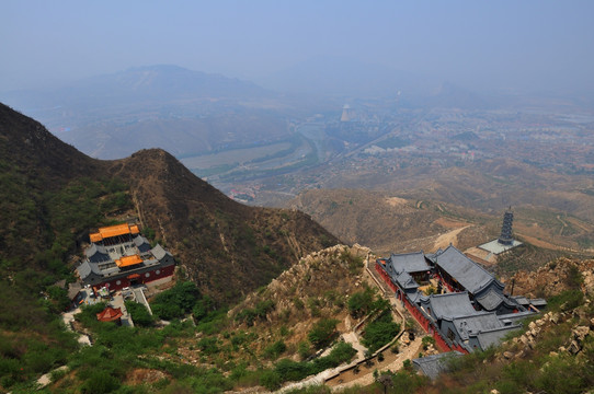 鸡鸣山的寺庙