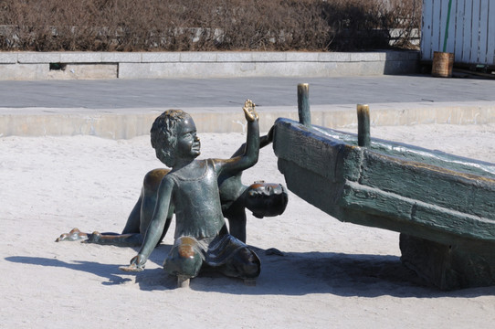 天津塘沽外滩公园雕塑