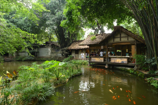 成都杜甫草堂茅屋池塘