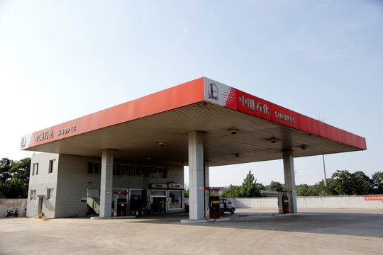 加油站