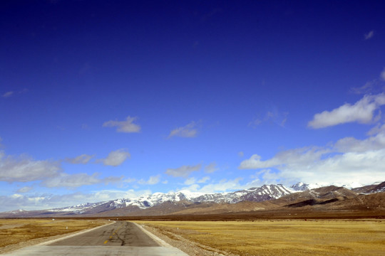 西藏风光 冈底斯山 公路