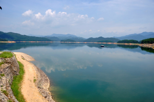 南安山美水库