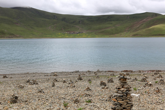 高山湖泊