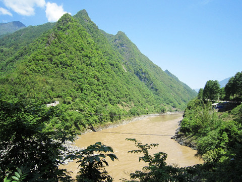 怒江        怒江大峡谷