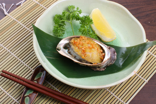 鲍鱼