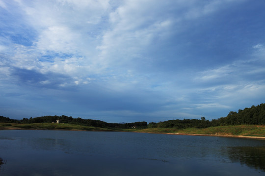 水岸风景