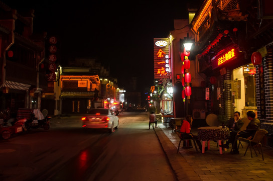 屯溪老街夜景