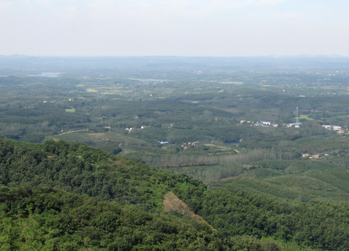 滁州施集山青水秀原野