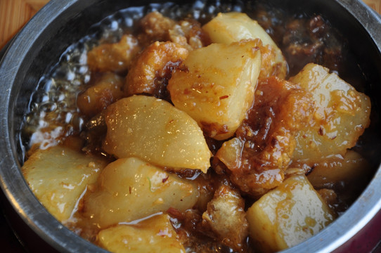 萝卜饨排骨