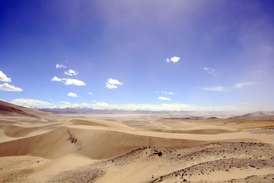 西藏风光 黄沙漫天 沙漠