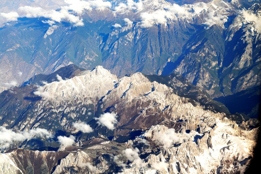 横断山脉雪峰