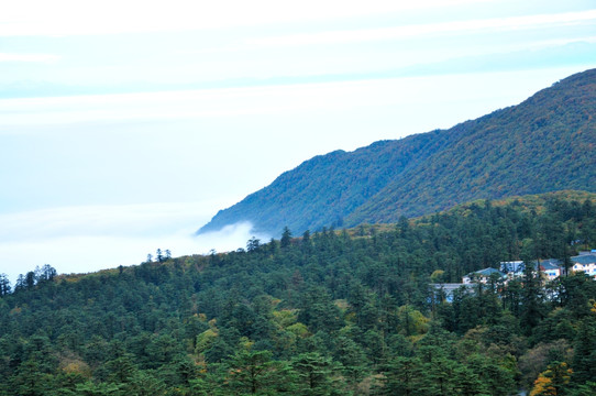 峨眉山秋日云海