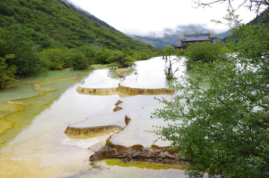 黄龙五彩池