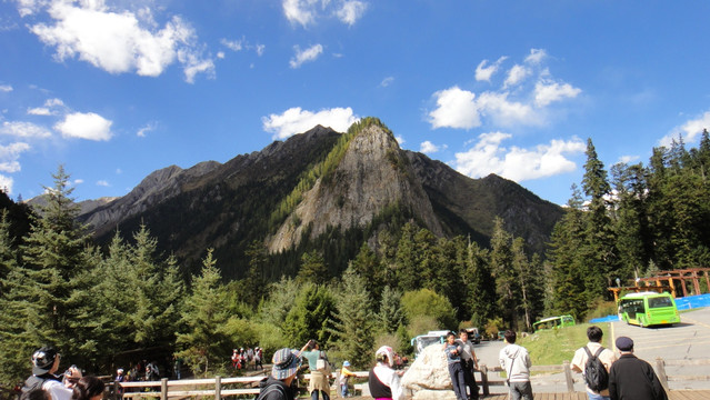 高山