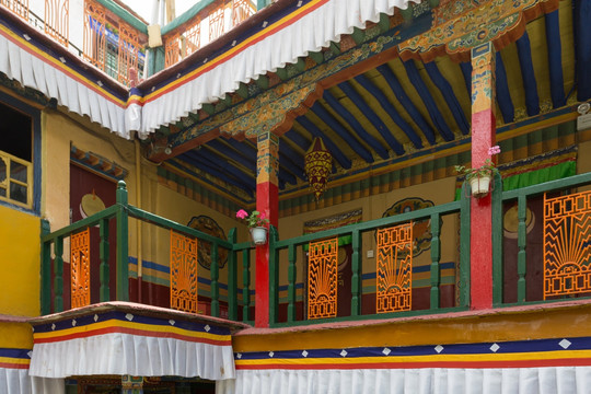 西藏藏式住宅建筑