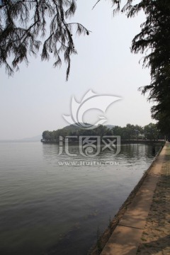 湖泊景色