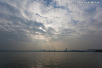 武汉东湖天空
