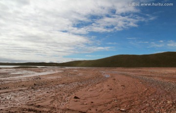 青海玛多高原湖泊