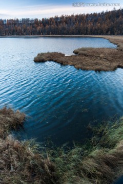 乌苏浪子湖