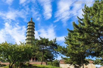 承德小布达拉宫建筑琉璃塔